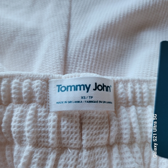 Tommy John Women's Drawstring Lounge Shorts Color Pastel Parchment Size XS NWT - Picture 6 of 10
